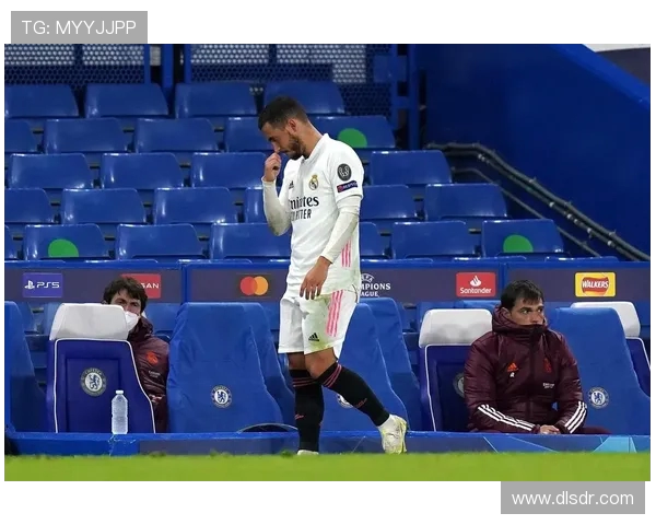 欧纳希轻钱重国队摩洛哥战袍闪耀俱乐部赛场却判若两人表现反差巨大