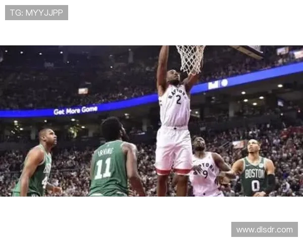 猛龙主场力克老鹰118比100英格拉姆19分9篮板3助攻闪耀NBA赛场 猛龙主场力克老鹰118比100英格拉姆19分9篮板3助攻闪耀NBA赛场